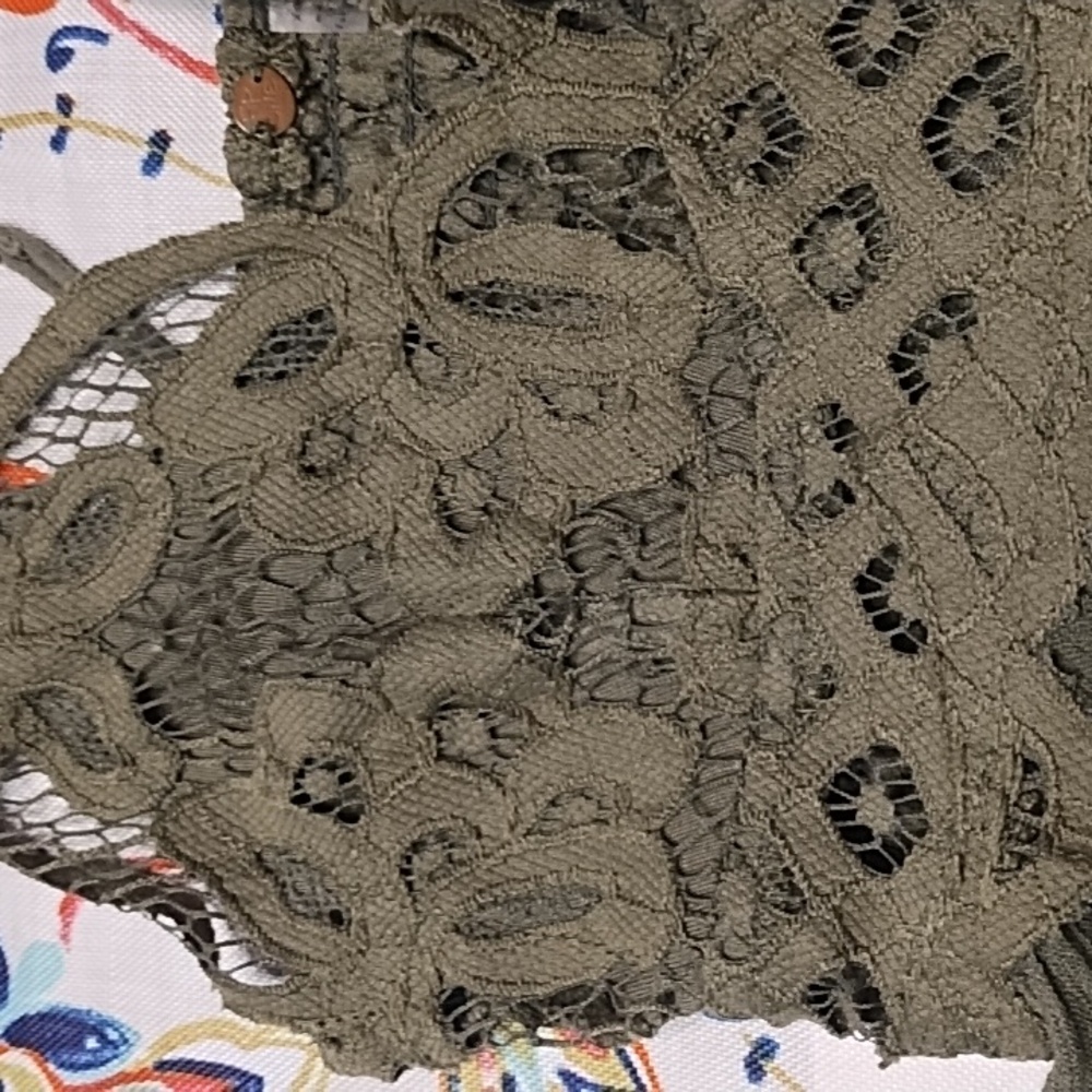Free People XS Top & Shorts - Picture 6 of 8